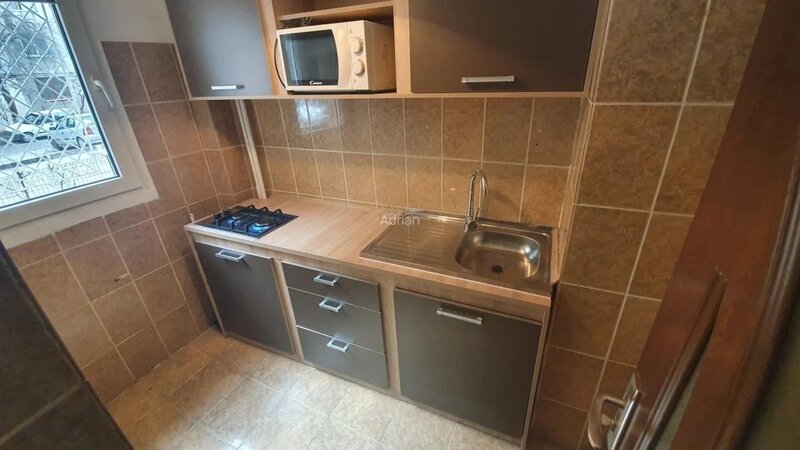 Drumul Taberei - 1 Mai / 8 minute metrou Favorit / mobilata